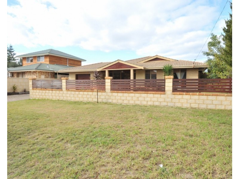 24 Ledger Street, Warnbro WA 6169
