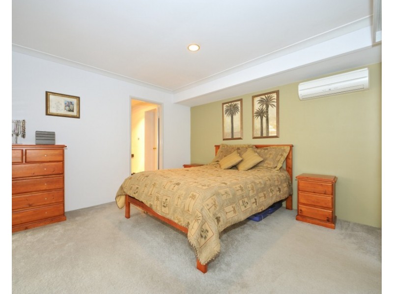 24 Ledger Street, Warnbro WA 6169