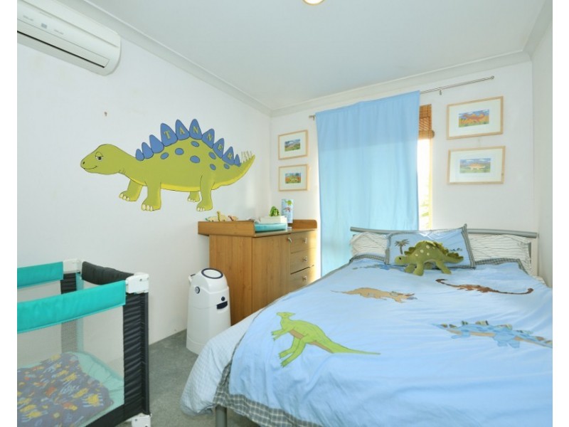 24 Ledger Street, Warnbro WA 6169