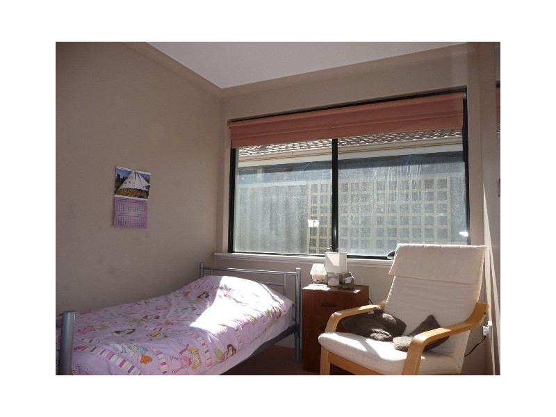 17 Grampian Court, Cooloongup WA 6168