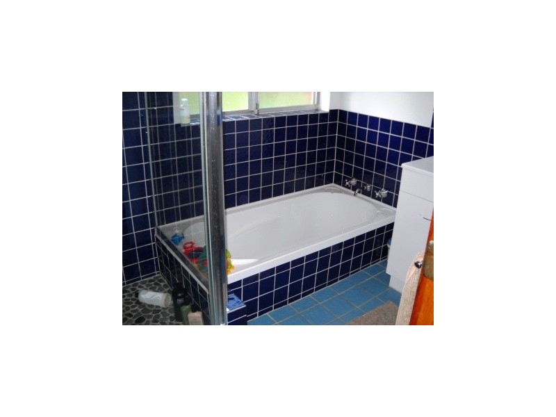 4 Ricketts Court, Rockingham WA 6168