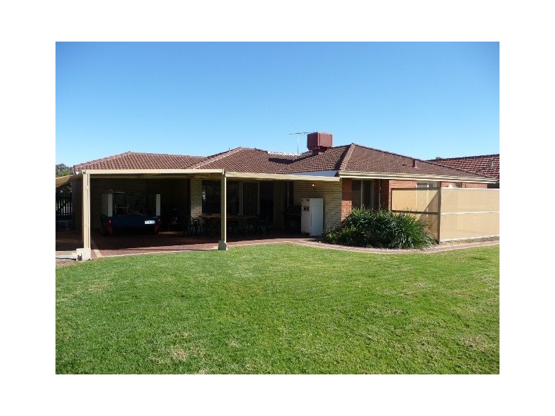 40 Coronata Drive, Warnbro WA 6169