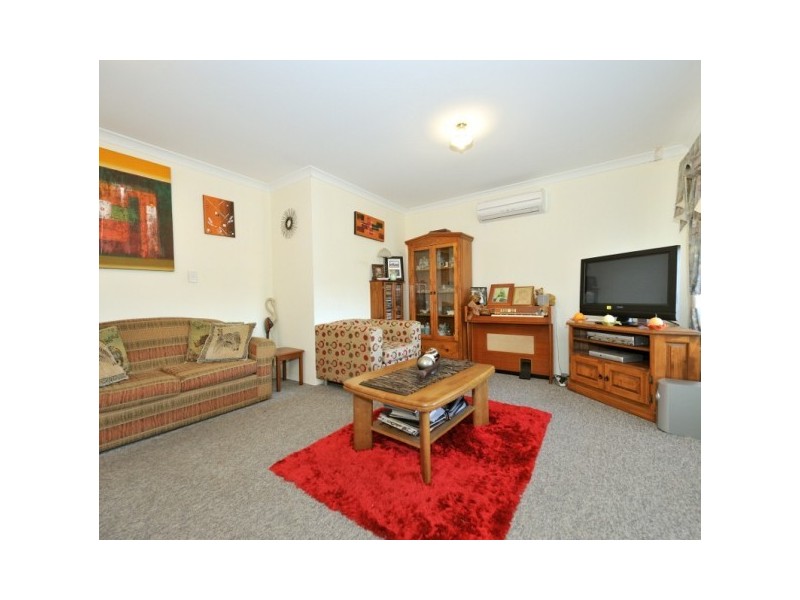 7 Raven Lane, Warnbro WA 6169