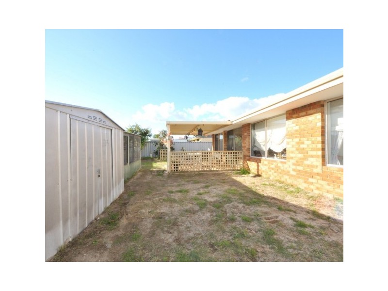 7 Raven Lane, Warnbro WA 6169