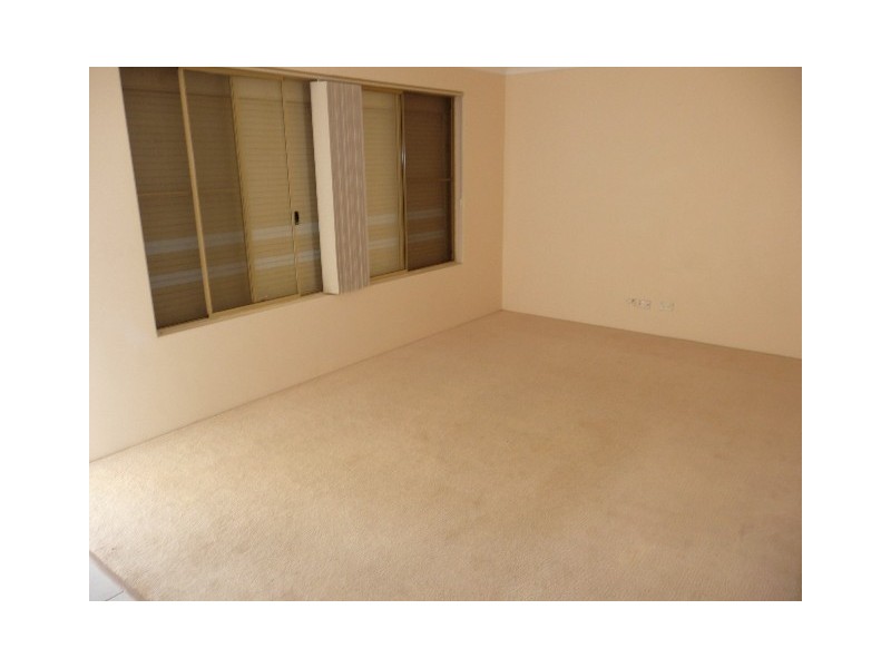 292 Grand Ocean Blvd, Port Kennedy WA 6172