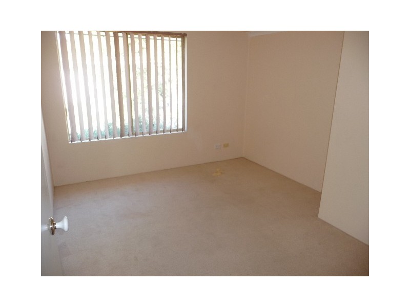 292 Grand Ocean Blvd, Port Kennedy WA 6172