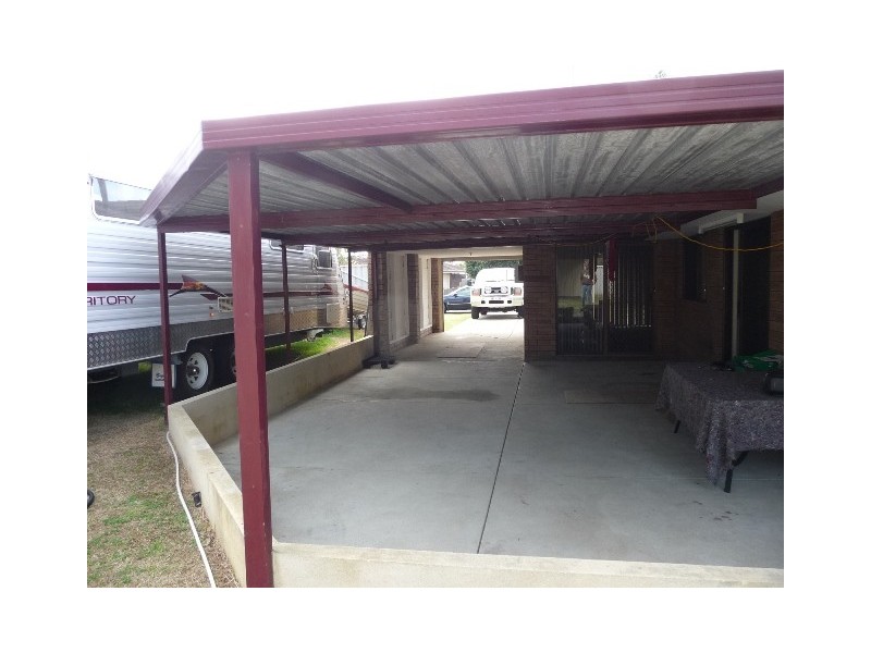 20 Kingsbridge Road, Warnbro WA 6169