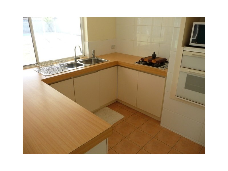 28 Endeavour Drive, Port Kennedy WA 6172