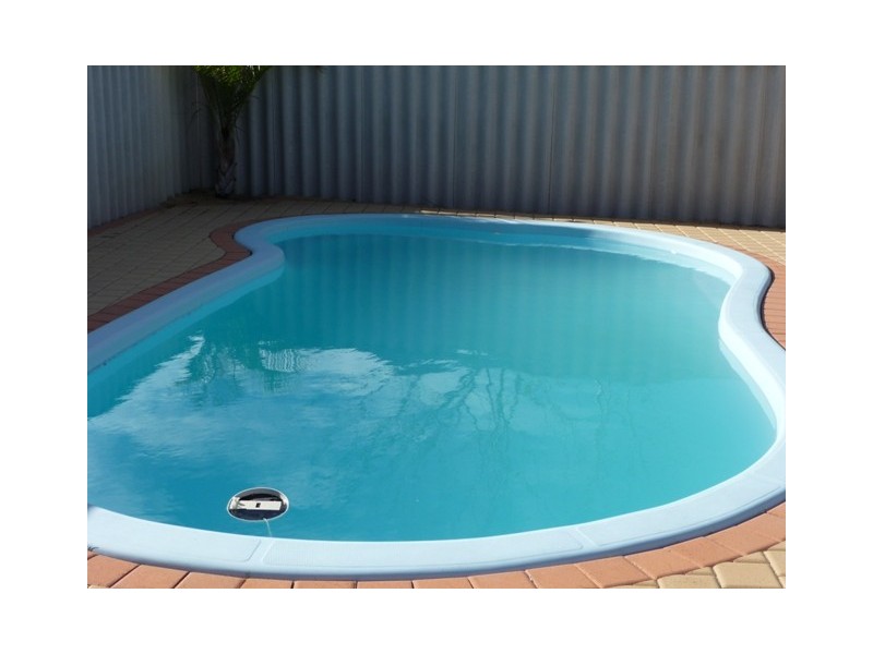 28 Endeavour Drive, Port Kennedy WA 6172