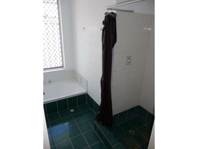 28 Endeavour Drive, Port Kennedy WA 6172