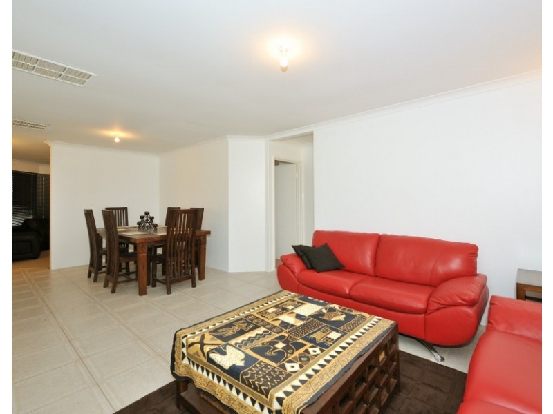 40 Coronata Drive, Warnbro WA 6169