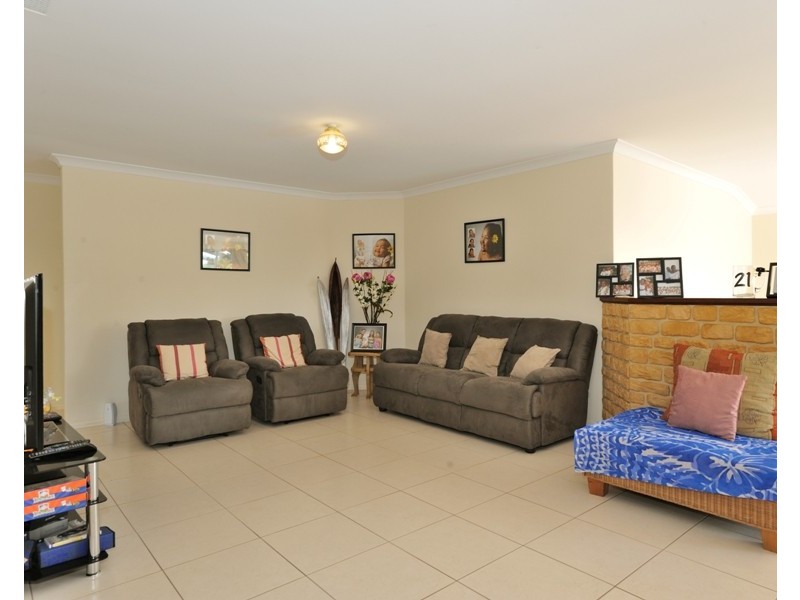 34 Moorburg Loop, Port Kennedy WA 6172