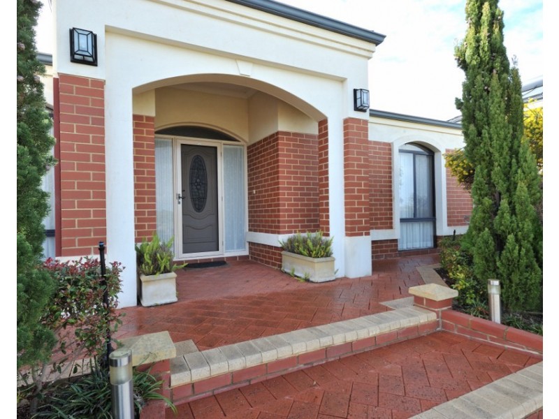 56 Bayside Boulevard, Port Kennedy WA 6172