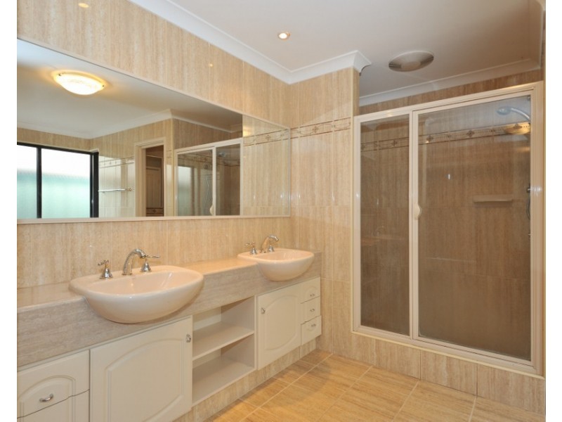 56 Bayside Boulevard, Port Kennedy WA 6172