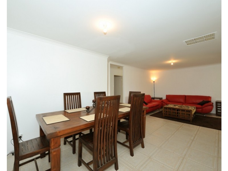 40 Coronata Drive, Warnbro WA 6169