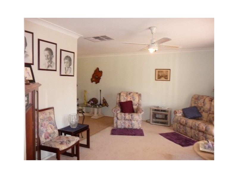 5 Yarle Court, Cooloongup WA 6168