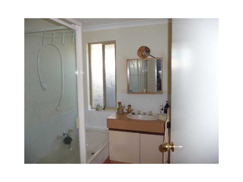 5 Yarle Court, Cooloongup WA 6168