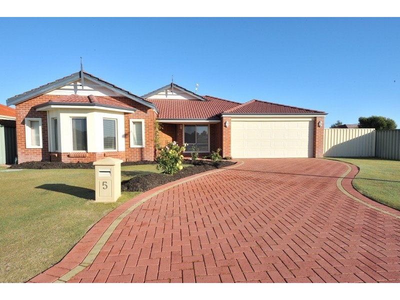 5 Ashland Crescent, Port Kennedy WA 6172