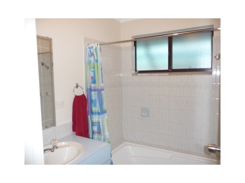 20 Kingsbridge Road, Warnbro WA 6169