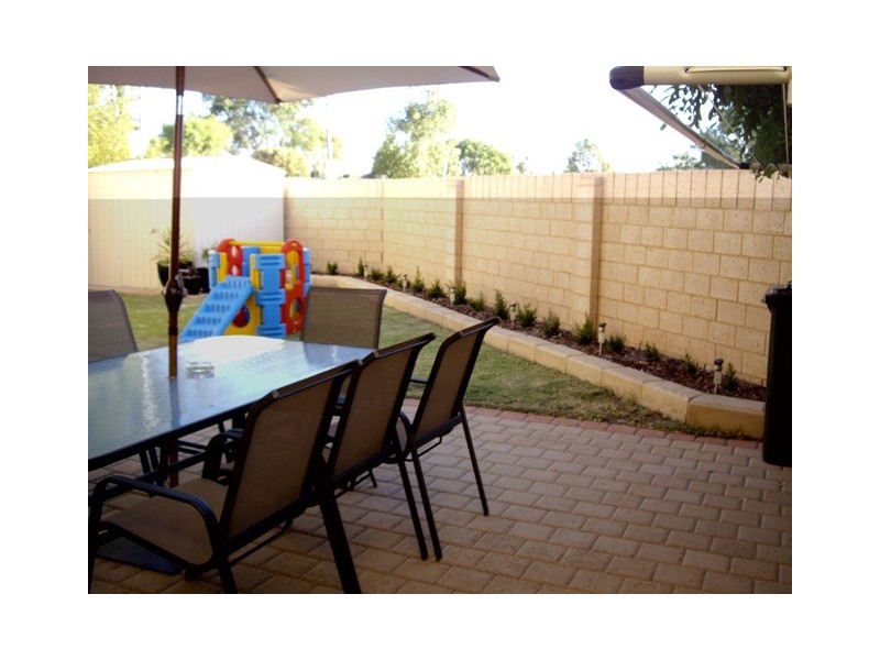 6/24 Morrit Way, Parmelia WA 6167