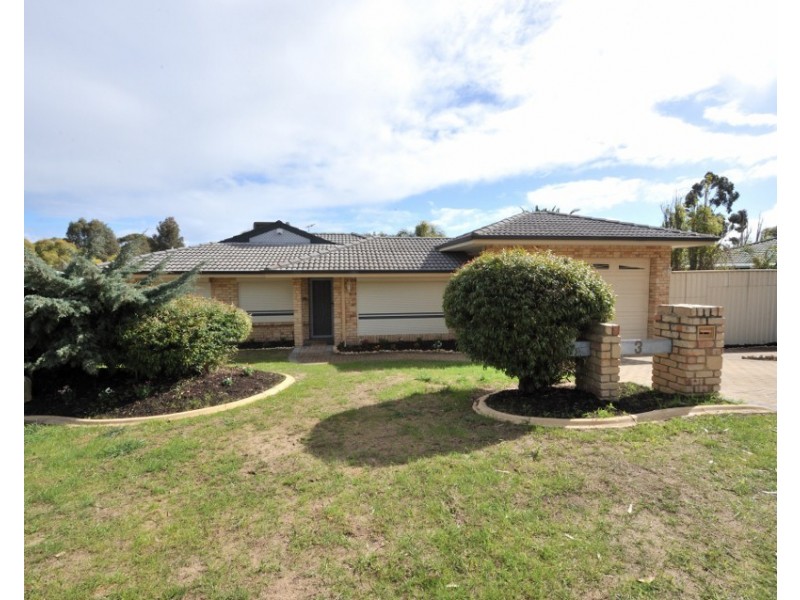 3 Cessford Close, Leda WA 6170