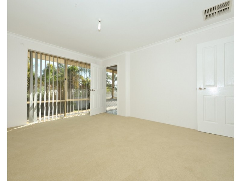 3 Cessford Close, Leda WA 6170