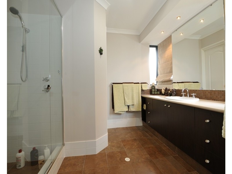 8 Epsilon Drive, Rockingham WA 6168