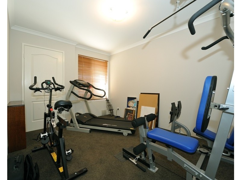 8 Epsilon Drive, Rockingham WA 6168