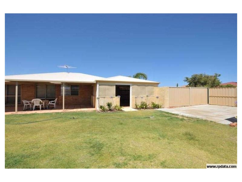 16 Primus Place, Warnbro WA 6169