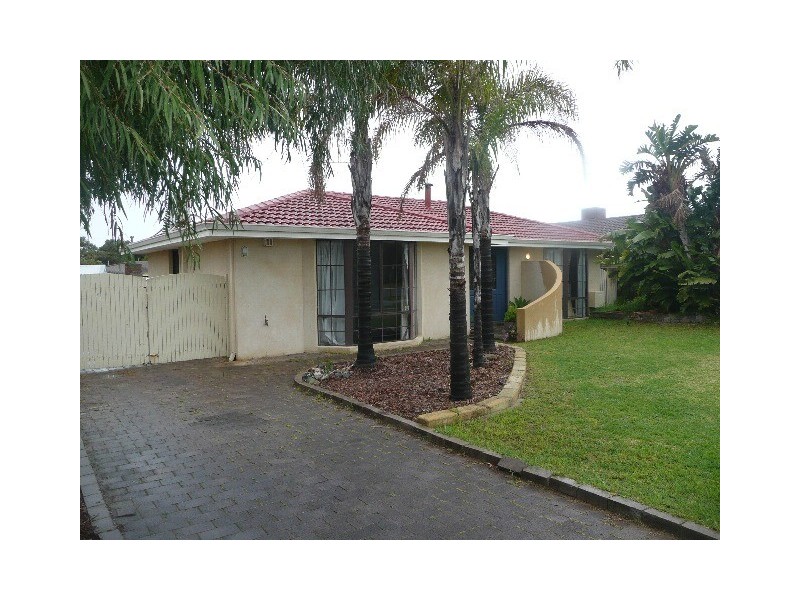 10 Mataitai Loop, Cooloongup WA 6168