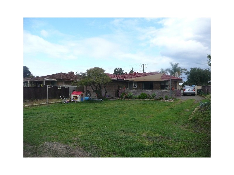 10 Mataitai Loop, Cooloongup WA 6168