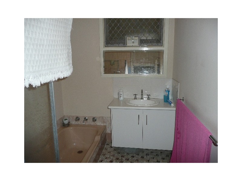 28 Chilcott Street, Calista WA 6167