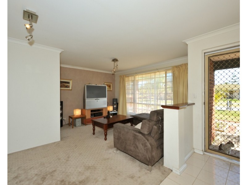87 Woodbridge Drive, Cooloongup WA 6168