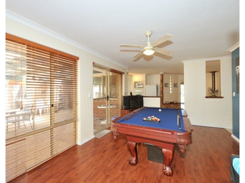 87 Woodbridge Drive, Cooloongup WA 6168