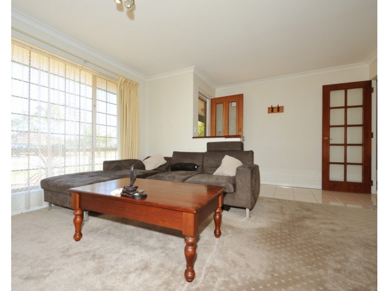 87 Woodbridge Drive, Cooloongup WA 6168