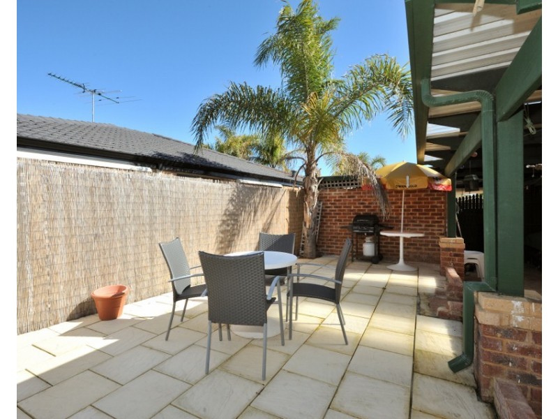 87 Woodbridge Drive, Cooloongup WA 6168