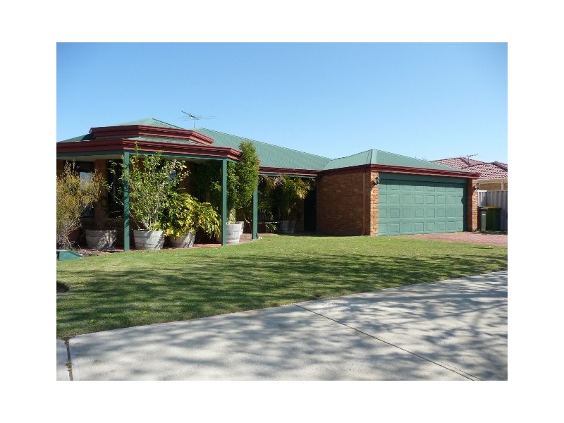 62 San Sebastian Blvd, Port Kennedy WA 6172