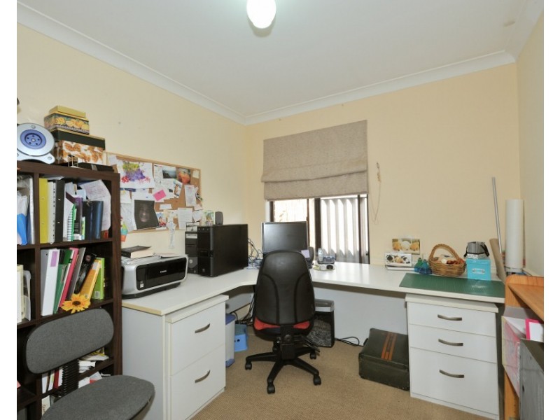 10 Mataitai Loop, Cooloongup WA 6168
