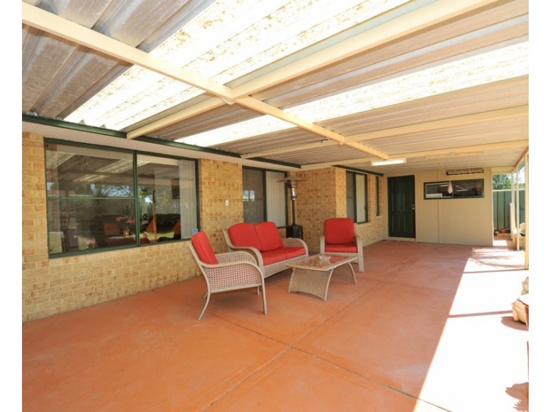 71 Endeavour Drive, Port Kennedy WA 6172