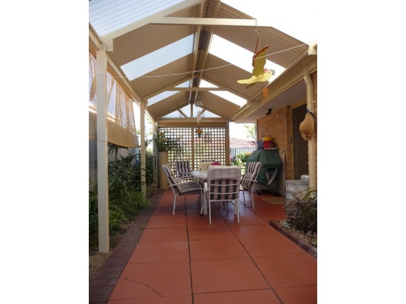 4 Paluma Court, Warnbro WA 6169