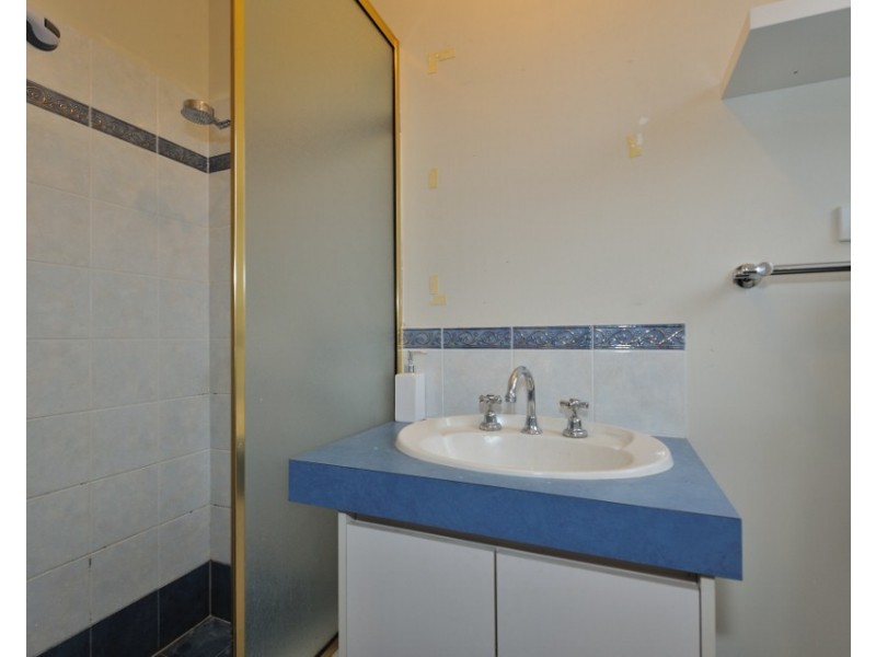 77 San Sebastian Blvd, Port Kennedy WA 6172