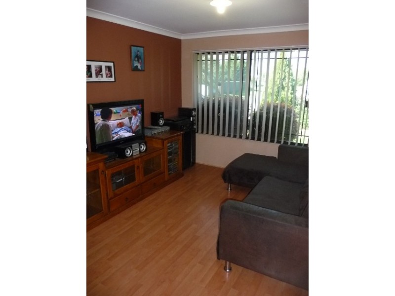 7 Sarah Ann Crescent, Warnbro WA 6169