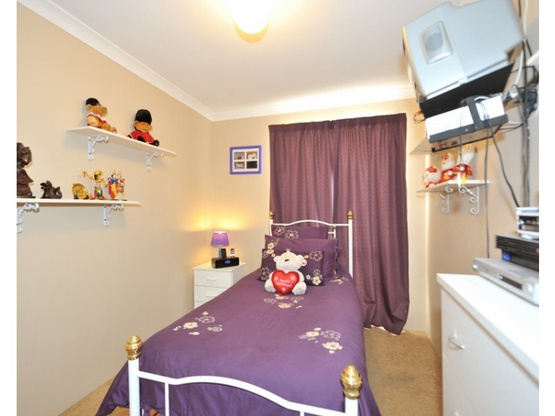 31 Azure Way, Warnbro WA 6169