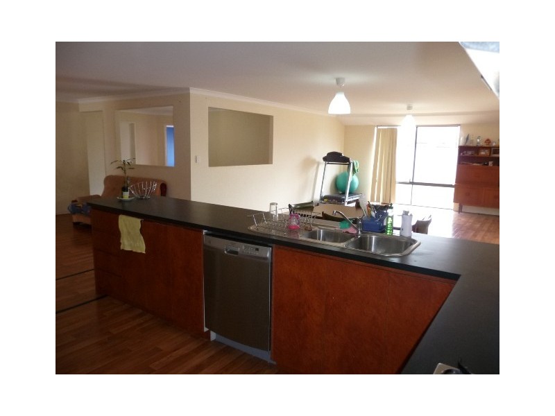 7 Solsona Approach, Port Kennedy WA 6172