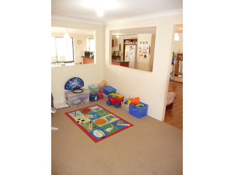 7 Solsona Approach, Port Kennedy WA 6172