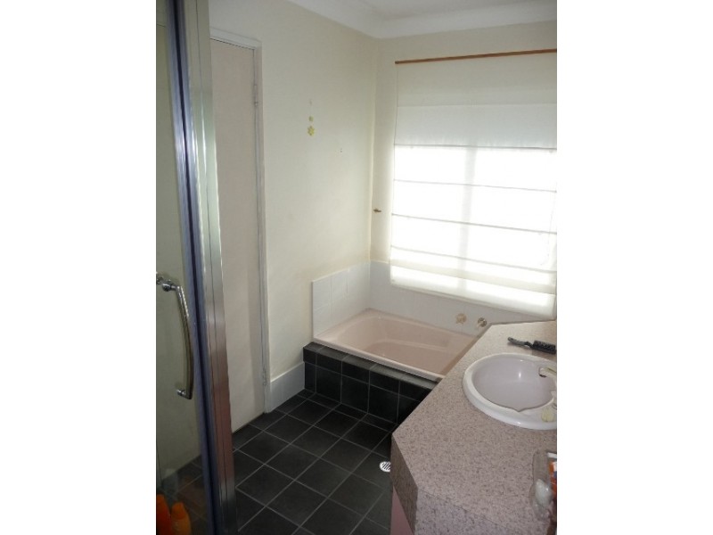 23 Juania Place, Warnbro WA 6169
