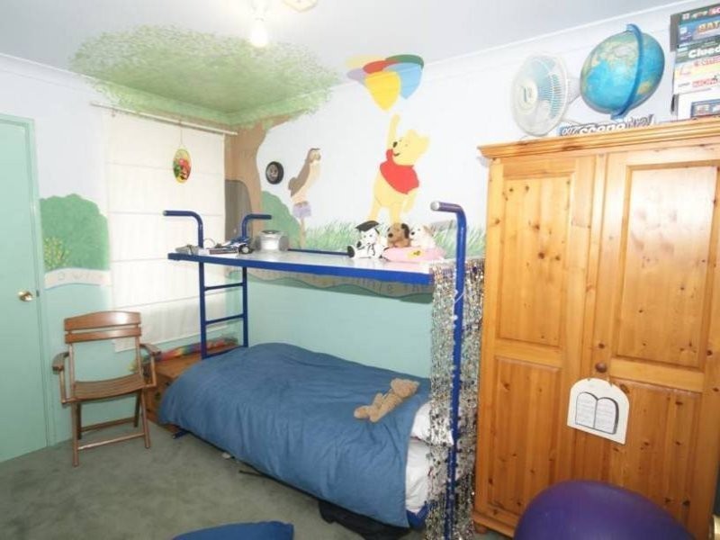 23 Juania Place, Warnbro WA 6169