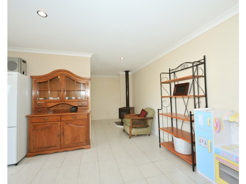 10 Mataitai Loop, Cooloongup WA 6168