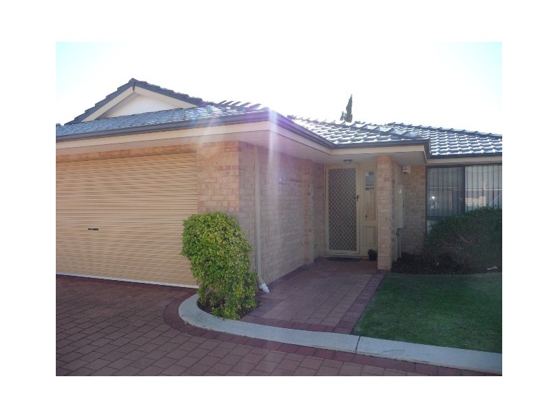 2/21 La Manche Avenue, Port Kennedy WA 6172