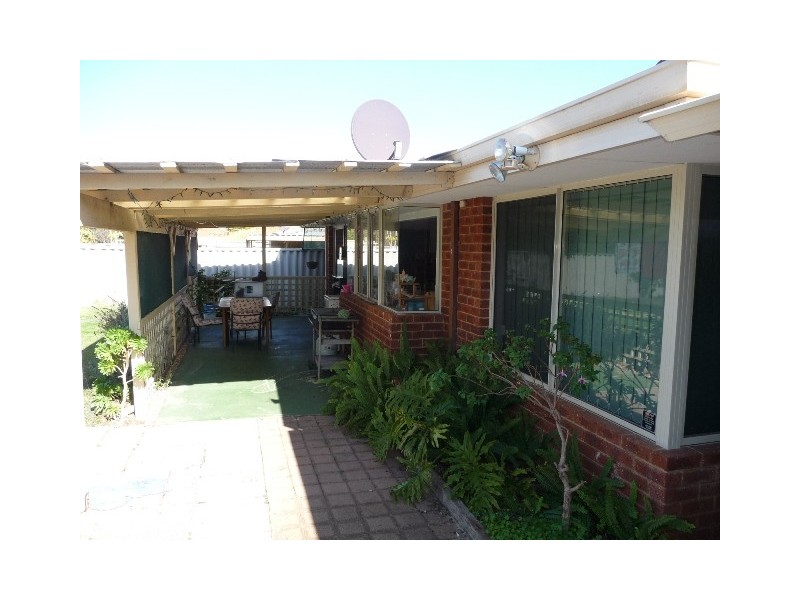 9 Hinds Court, Waikiki WA 6169